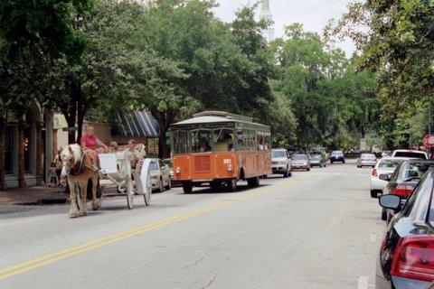 B1. MEANS OF TRANSPORTATION IN HISTORIC DISTRIC